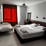Rose Garden Apart Hotel